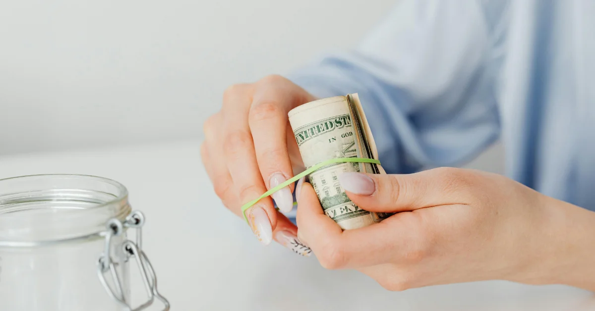 how to save money for an apartment